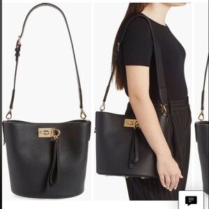 Salvatore Ferragamo The Studio Bucket Bag - Black.